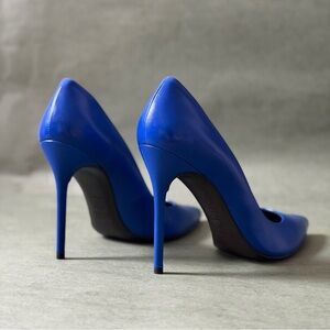 Stuart Weitzman Vibrant Blue Leather Heels